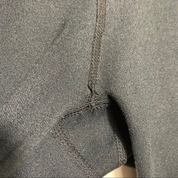 FABLETICS Black Cropped Workout Leggings Small - Picture 3 of 9